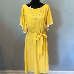 Summer Yellow Dress with Belt vintage
